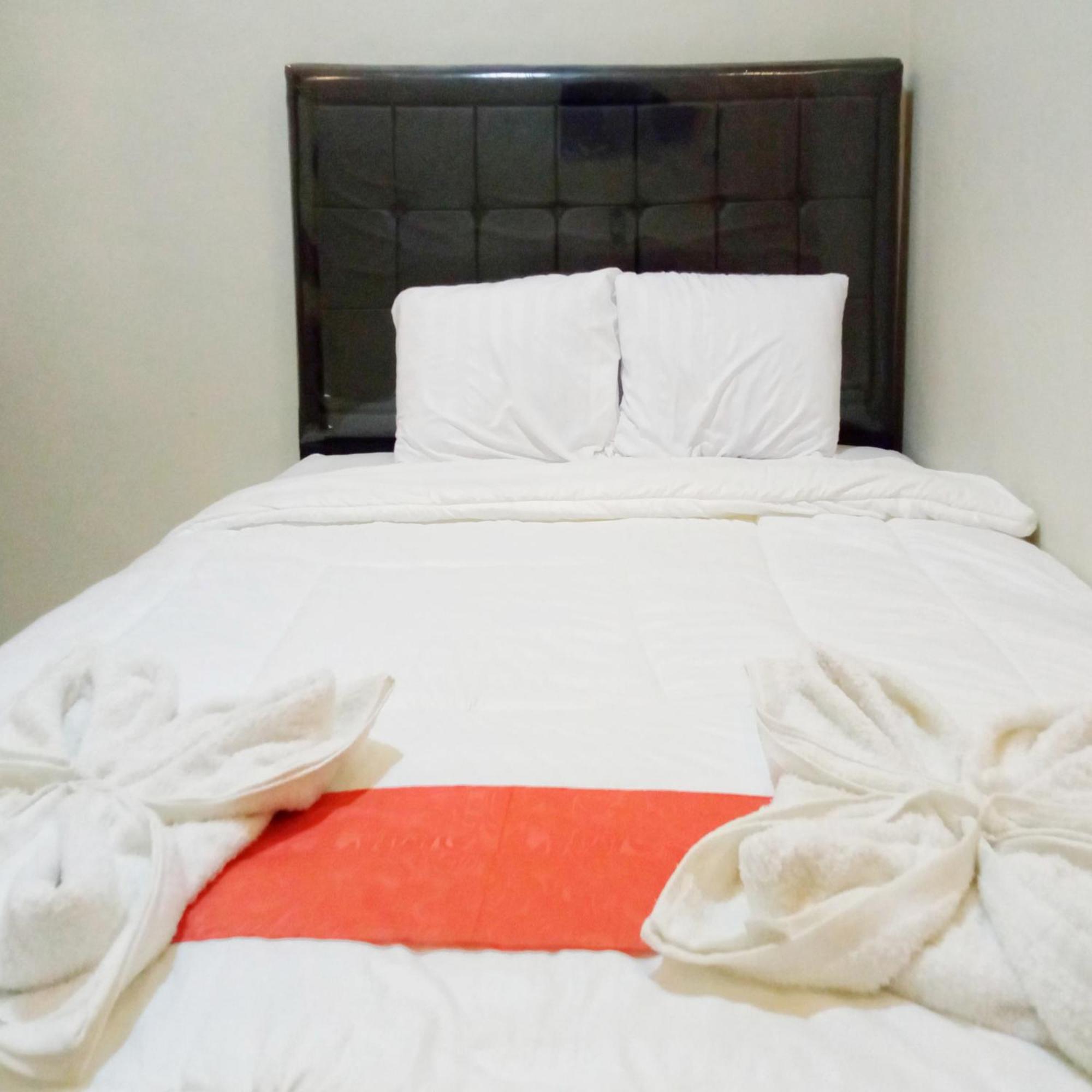 Rifal Inn Mitra Reddoorz 테갈 외부 사진